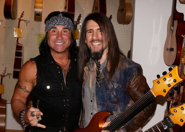 Davey Dee and Bumblefoot